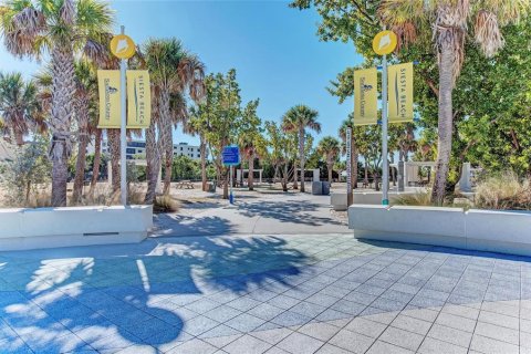 Condominio en venta en Sarasota, Florida, 2 dormitorios, 114.27 m2 № 1617935 - foto 30