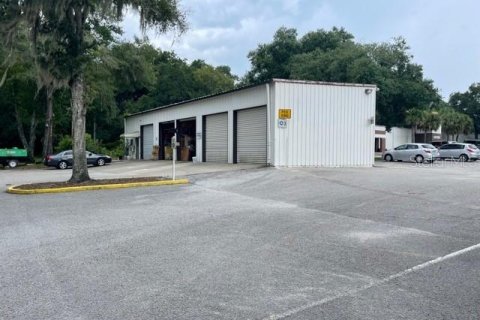 Immobilier commercial à louer à Orlando, Floride: 3310.76 m2 № 219731 - photo 5