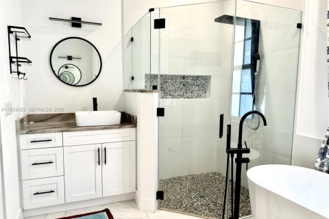 Casa en alquiler en Port St. Lucie, Florida, 4 dormitorios, 209.59 m2 № 2054936 - foto 6