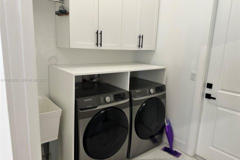 Casa en alquiler en Port St. Lucie, Florida, 4 dormitorios, 209.59 m2 № 2054936 - foto 22