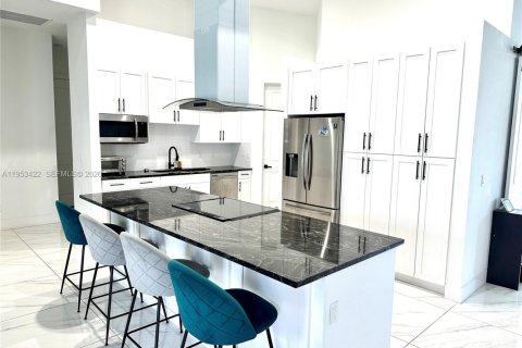 Casa en alquiler en Port St. Lucie, Florida, 4 dormitorios, 209.59 m2 № 2054936 - foto 21