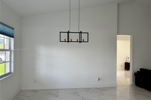 Casa en alquiler en Port St. Lucie, Florida, 4 dormitorios, 209.59 m2 № 2054936 - foto 25