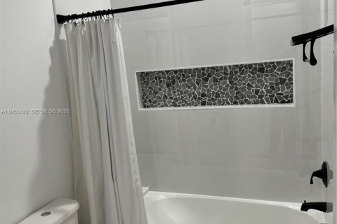 Casa en alquiler en Port St. Lucie, Florida, 4 dormitorios, 209.59 m2 № 2054936 - foto 17