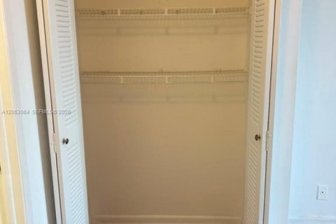 Купить кондоминиум в Авентура, Флорида 1 спальня, 91.97м2, № 2265668 - фото 22