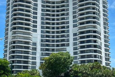 Купить кондоминиум в Авентура, Флорида 1 спальня, 91.97м2, № 2265668 - фото 28