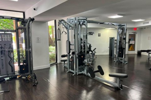 Купить кондоминиум в Авентура, Флорида 1 спальня, 91.97м2, № 2265668 - фото 24