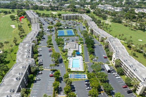Condo in Deerfield Beach, Florida, 2 bedrooms  № 2248402 - photo 29
