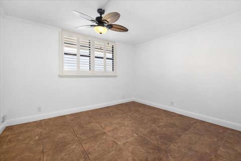 Condo in Deerfield Beach, Florida, 2 bedrooms  № 2248402 - photo 15