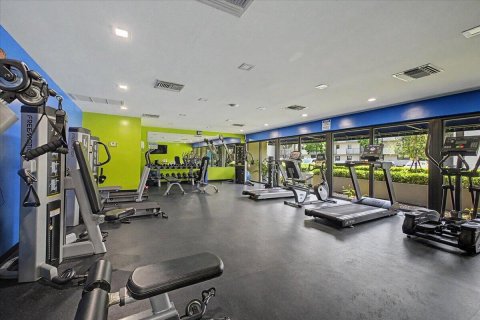 Condo in Deerfield Beach, Florida, 2 bedrooms  № 2248402 - photo 23