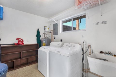 Condo in Sarasota, Florida, 2 bedrooms № 2105031 - photo 24