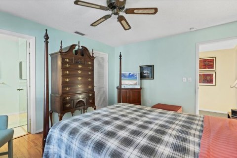 Condo in Sarasota, Florida, 2 bedrooms № 2105031 - photo 18