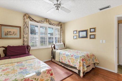 Condo in Sarasota, Florida, 2 bedrooms № 2105031 - photo 22