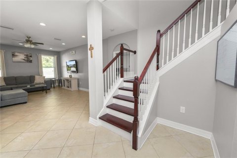 Casa en alquiler en Wesley Chapel, Florida, 4 dormitorios, 302.58 m2 № 1910793 - foto 18