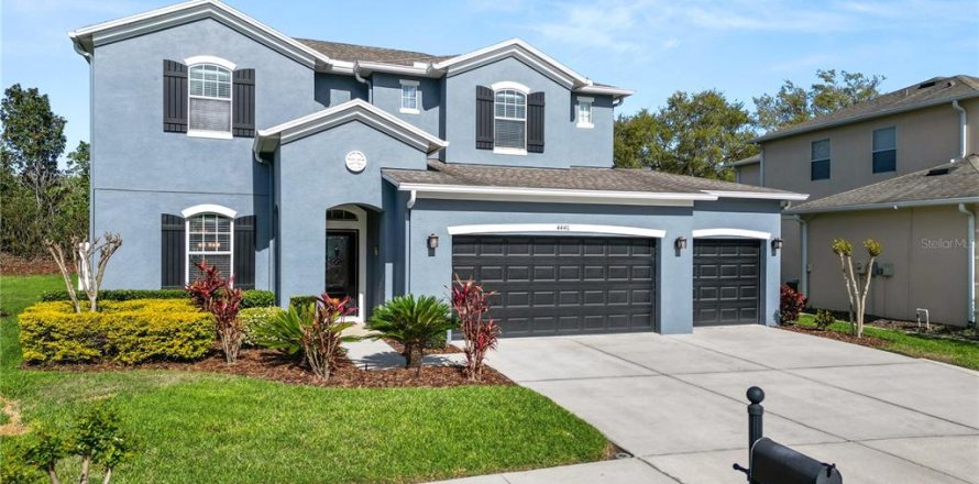 Casa en Wesley Chapel, Florida 4 dormitorios, 302.58 m2 № 1910793