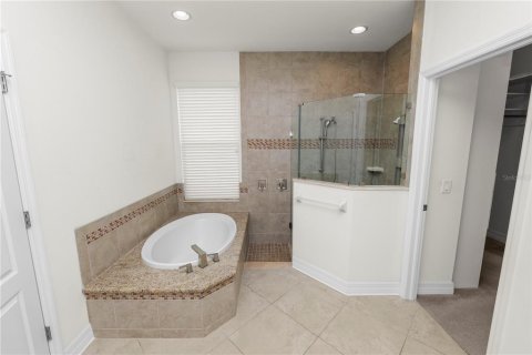 Casa en alquiler en Wesley Chapel, Florida, 4 dormitorios, 302.58 m2 № 1910793 - foto 28