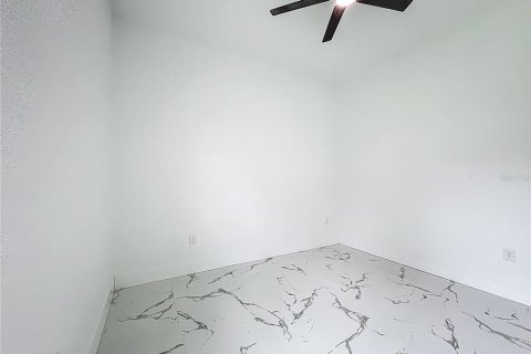 House in Plant City, Florida 4 bedrooms, 242.2 sq.m. № 1824726 - photo 27