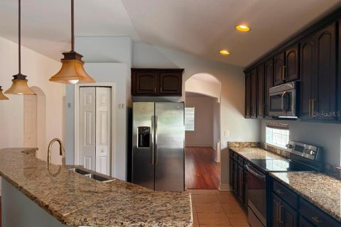 Villa ou maison à louer à Tampa, Floride: 3 chambres, 178.74 m2 № 2337426 - photo 13