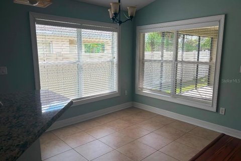 Villa ou maison à louer à Tampa, Floride: 3 chambres, 178.74 m2 № 2337426 - photo 4