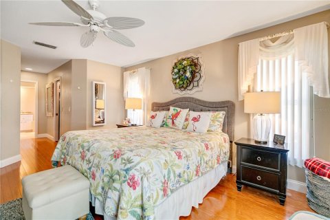 House in Venice, Florida 3 bedrooms, 192.49 sq.m. № 1571717 - photo 29