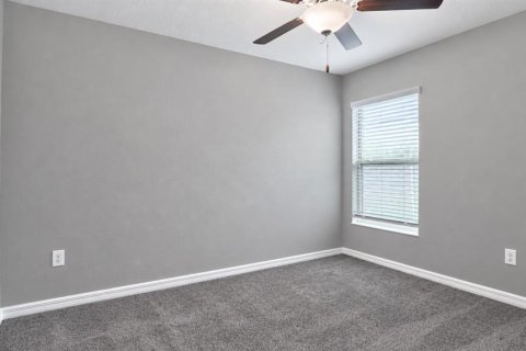 Villa ou maison à louer à Apollo Beach, Floride: 3 chambres, 143.07 m2 № 2429149 - photo 7