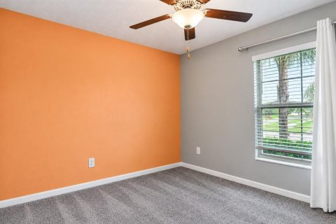 Villa ou maison à louer à Apollo Beach, Floride: 3 chambres, 143.07 m2 № 2429149 - photo 10