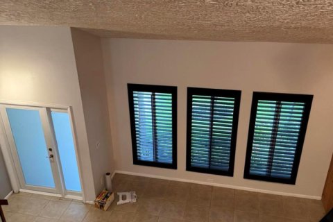 House in Dania Beach, Florida 3 bedrooms, 237.92 sq.m. № 2400879 - photo 3