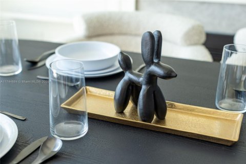 Купить виллу или дом в Майами, Флорида 3 спальни, 161.65м2, № 1985639 - фото 13