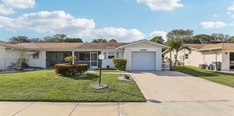 House in Delray Beach, Florida 2 bedrooms, 99.03 sq.m. № 1465850