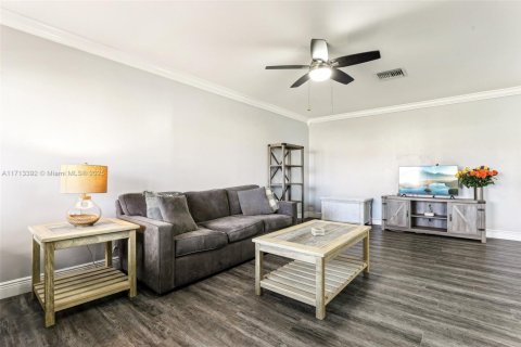House in Delray Beach, Florida 2 bedrooms, 99.03 sq.m. № 1465850 - photo 8