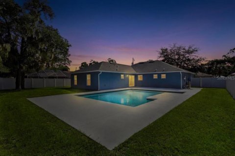 House in Palm Coast, Florida 4 bedrooms, 194.72 sq.m. № 2231191 - photo 8