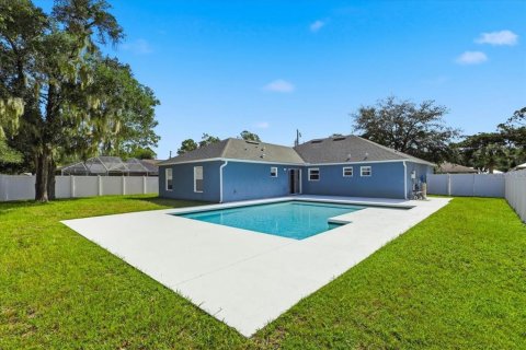 House in Palm Coast, Florida 4 bedrooms, 194.72 sq.m. № 2231191 - photo 6