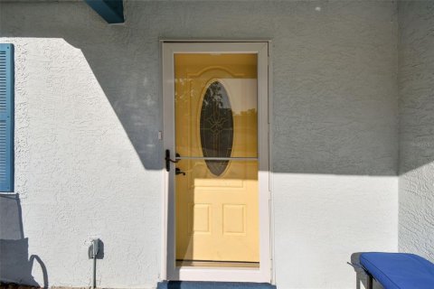 House in Largo, Florida 3 bedrooms, 120.22 sq.m. № 2206988 - photo 19