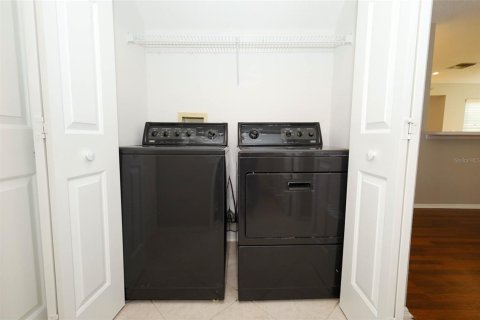 Villa ou maison à vendre à Kissimmee, Floride: 4 chambres, 213.12 m2 № 1793164 - photo 22