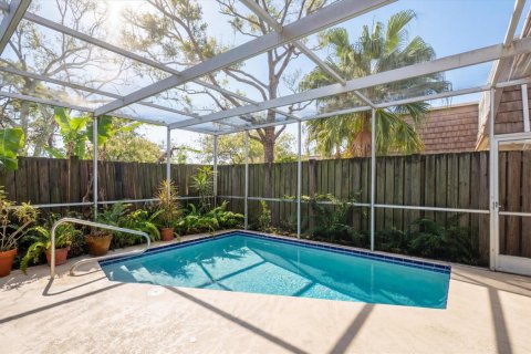 Townhouse in Palm Beach Gardens, Florida 3 bedrooms, 161.65 sq.m. № 2392572 - photo 19