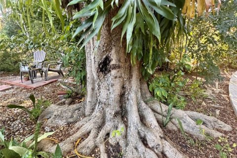 Condominio en alquiler en Miami, Florida, 2 dormitorios, 74.32 m2 № 1970193 - foto 21