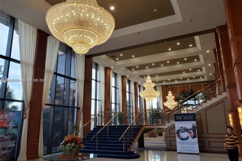 Снять в аренду кондоминиум в Пемброк-Пайнс, Флорида 1 спальня, 75.34м2, № 1987746 - фото 27