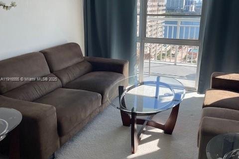 Condo in Sunny Isles Beach, Florida, 1 bedroom  № 1973433 - photo 19