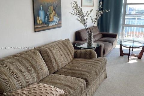 Condo in Sunny Isles Beach, Florida, 1 bedroom  № 1973433 - photo 24