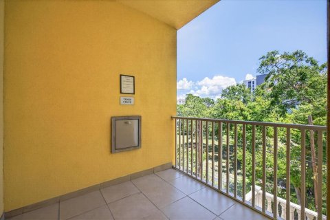 Condominio en alquiler en Saint Petersburg, Florida, 2 dormitorios, 106 m2 № 1850047 - foto 28