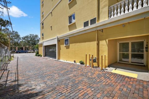 Condominio en alquiler en Saint Petersburg, Florida, 2 dormitorios, 106 m2 № 1850047 - foto 25