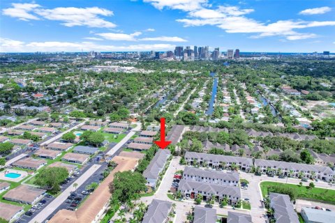 Купить таунхаус в Форт-Лодердейл, Флорида 3 спальни, 139.91м2, № 2045063 - фото 25