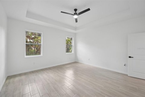 House in North Port, Florida 3 bedrooms, 153.47 sq.m. № 1866736 - photo 17