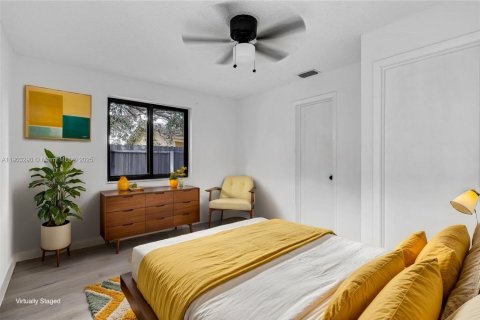 Immobilier commercial à vendre à Miami, Floride: 263.19 m2 № 1954462 - photo 8