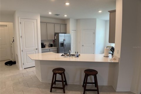 House in Edgewater, Florida 5 bedrooms, 197.42 sq.m. № 1795720 - photo 5