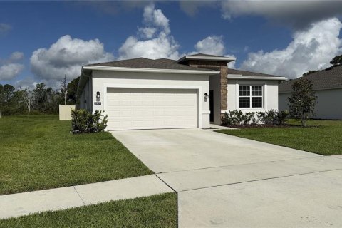 House in Edgewater, Florida 5 bedrooms, 197.42 sq.m. № 1795720 - photo 1