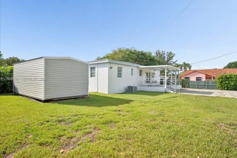 Casa en venta en Miami, Florida, 3 dormitorios, 124.86 m2 № 2032867 - foto 29