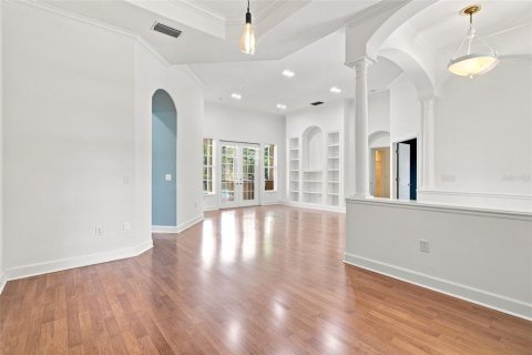House in Bradenton, Florida 4 bedrooms, 315.87 sq.m. № 2348027 - photo 8