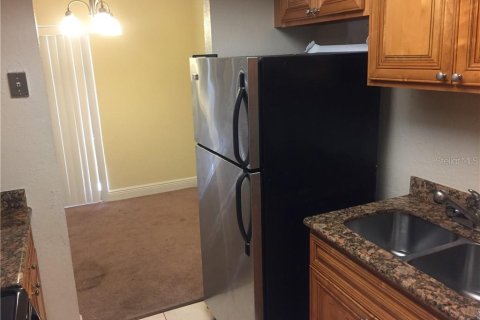 Condominio en alquiler en Orlando, Florida, 2 dormitorios, 90.67 m2 № 1675049 - foto 4