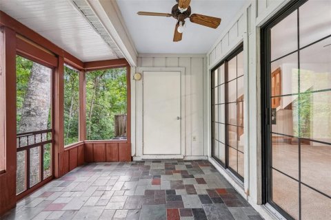 Townhouse in Gainesville, Florida 3 bedrooms, 127.28 sq.m. № 2106895 - photo 23