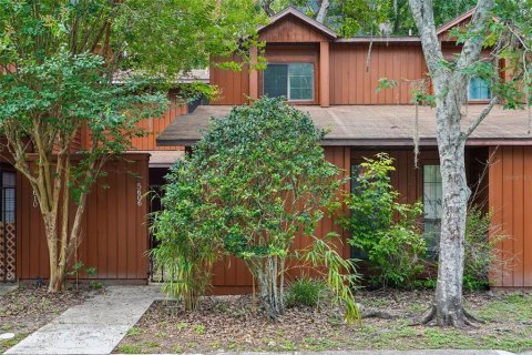 Townhouse in Gainesville, Florida 3 bedrooms, 127.28 sq.m. № 2106895 - photo 2
